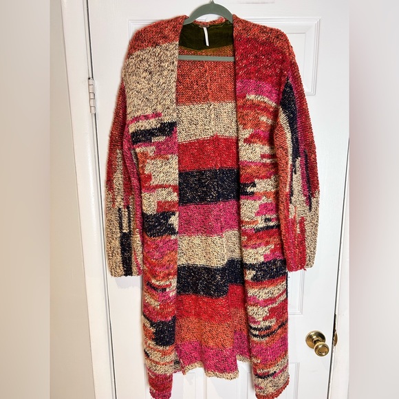 ✨sold✨FREE PEOPLE On My Mind Oversized Cardi - Picture 10 of 13